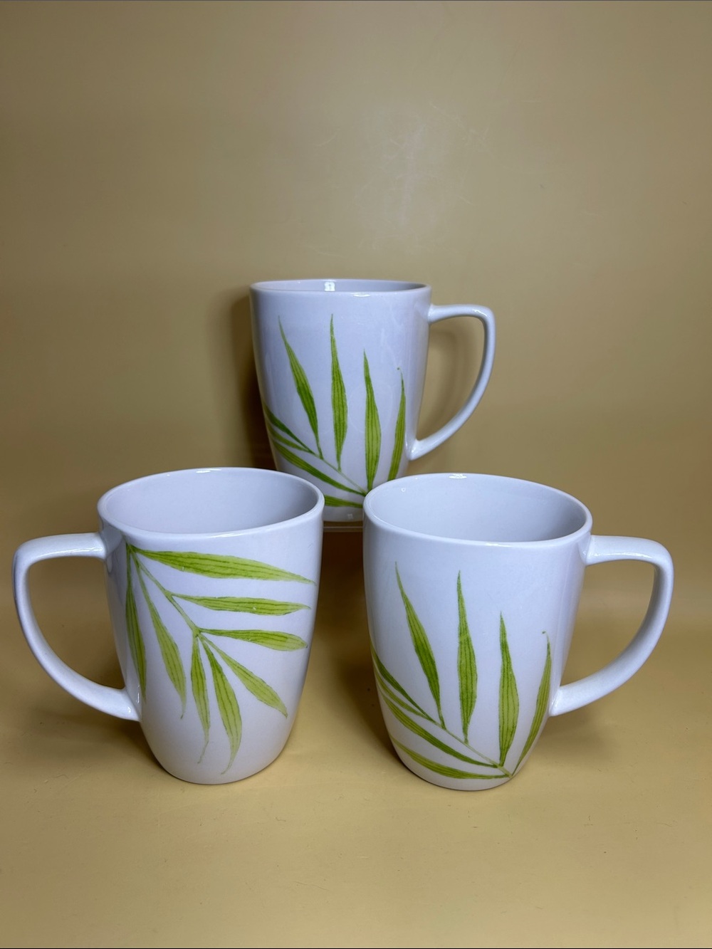 CORELLE Coordinates Bamboo Leaf Tall Mug Porcelain White and Green 12 oZ set 3
